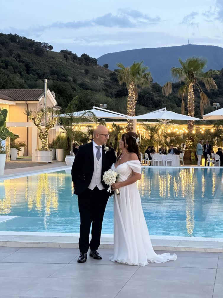 Sposi in piscina